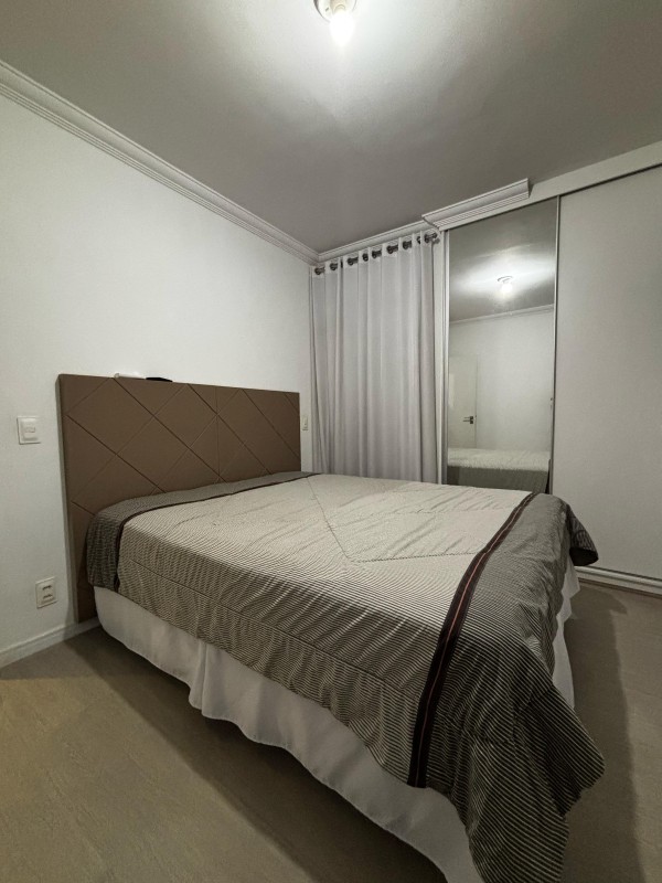 Apartamento para alugar com 2 quartos, 76m² - Foto 9
