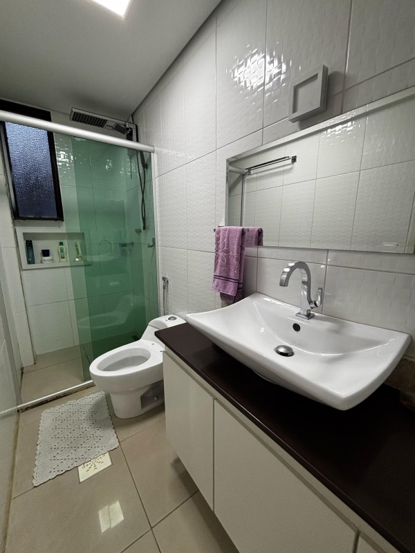 Apartamento para alugar com 2 quartos, 76m² - Foto 11