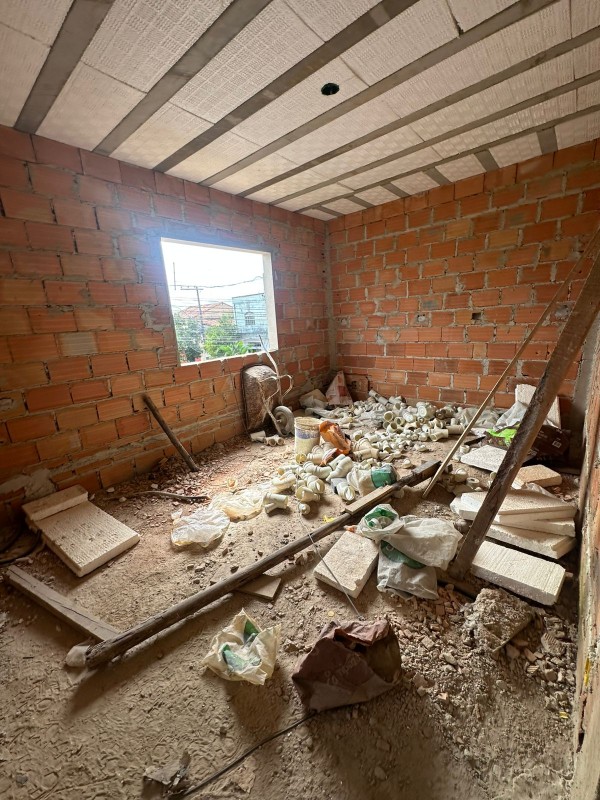 Casa à venda com 3 quartos, 90m² - Foto 8
