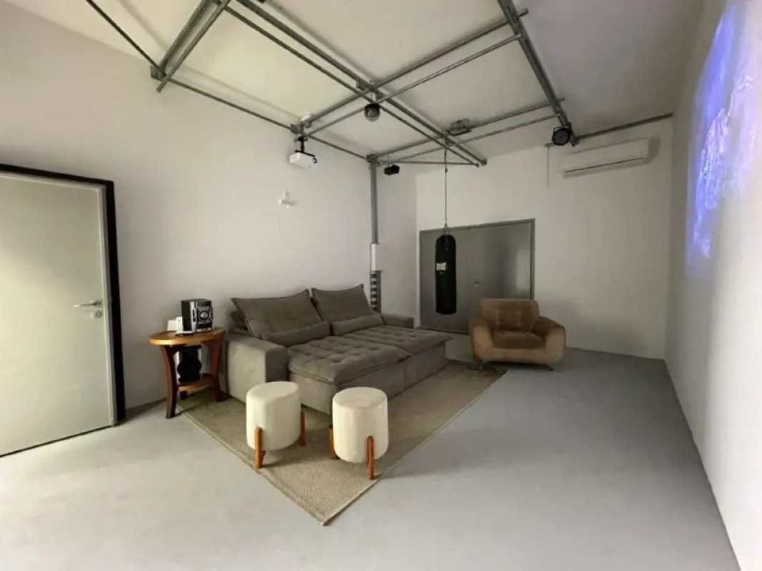 Casa à venda com 4 quartos, 300m² - Foto 6