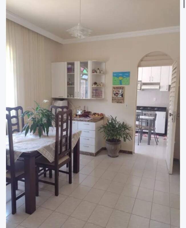 Casa à venda com 2 quartos, 230m² - Foto 10