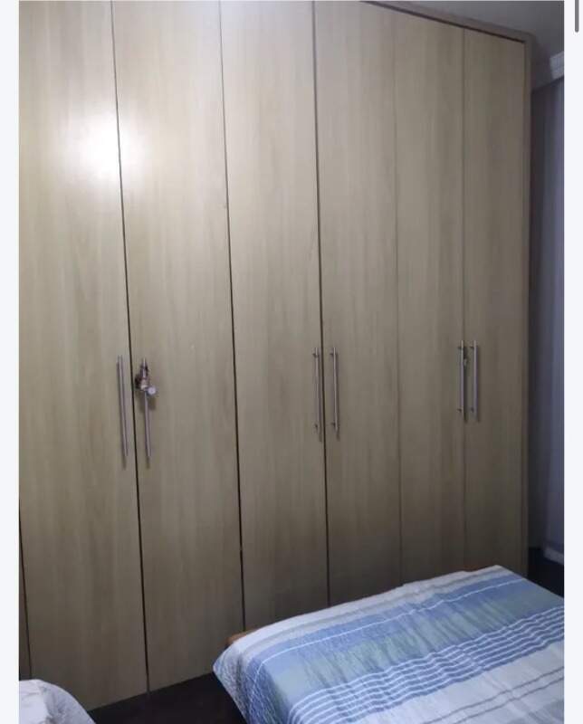 Casa à venda com 2 quartos, 230m² - Foto 3