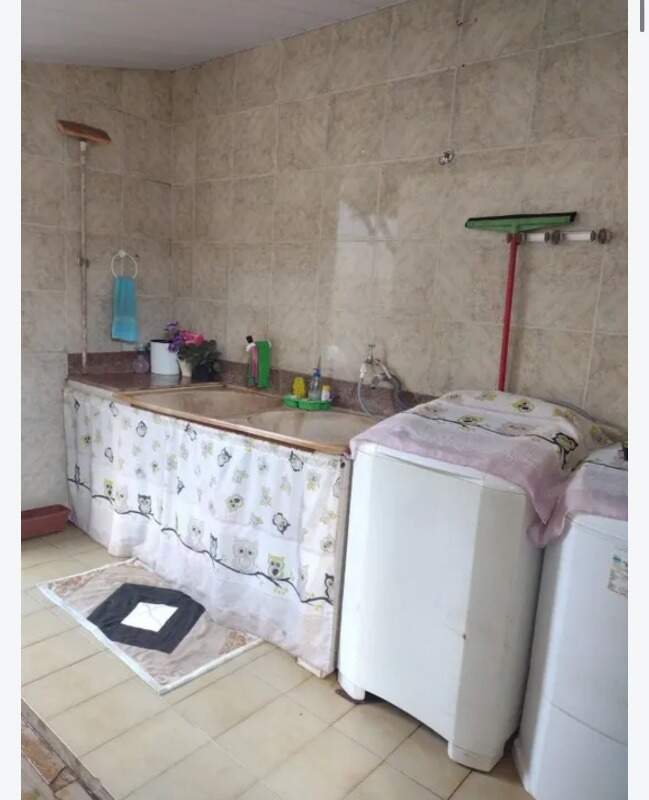 Casa à venda com 2 quartos, 230m² - Foto 13
