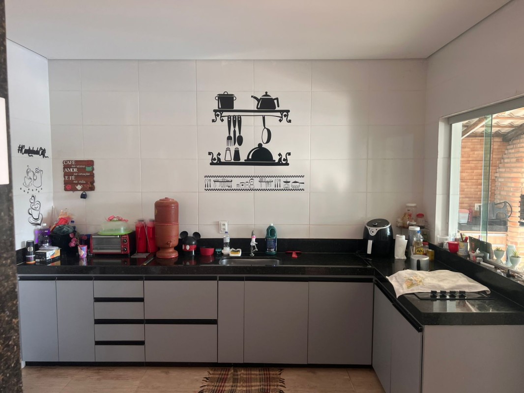 Sítio à venda com 4 quartos, 2500m² - Foto 4