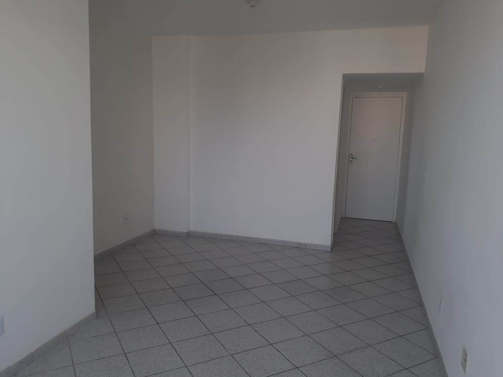 Apartamento para alugar com 3 quartos, 80m² - Foto 10
