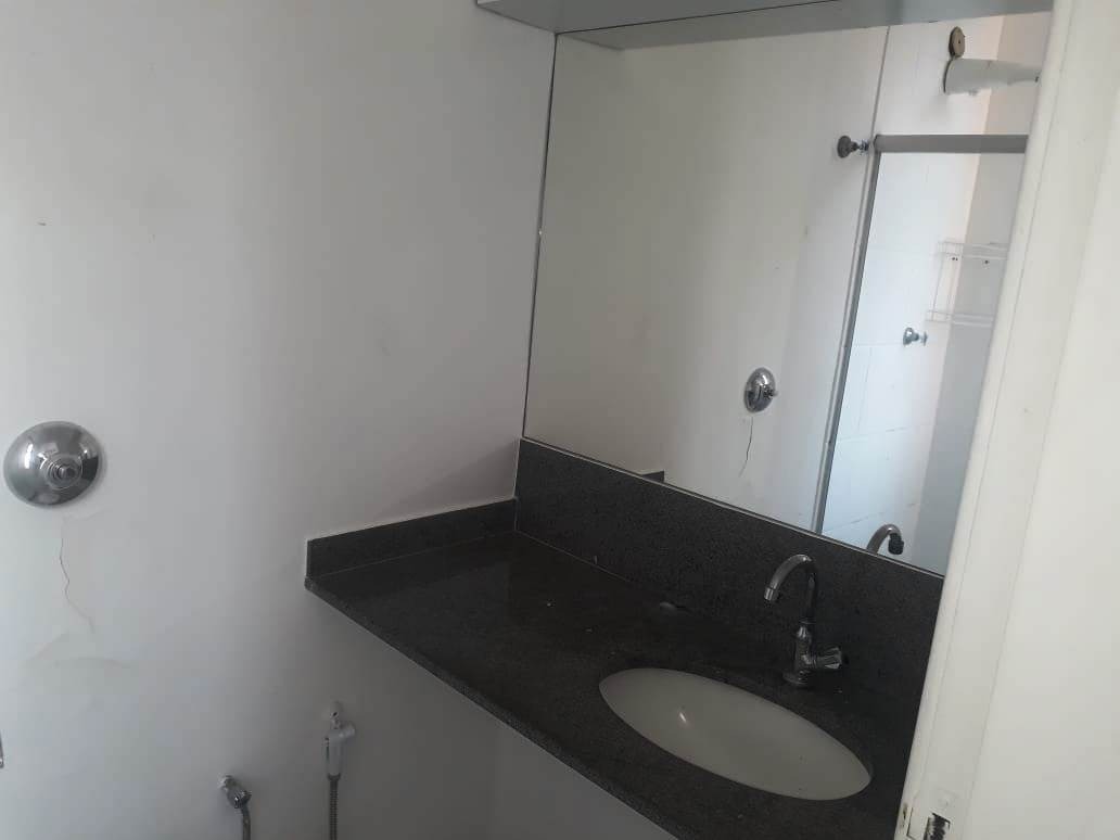 Apartamento para alugar com 3 quartos, 80m² - Foto 16
