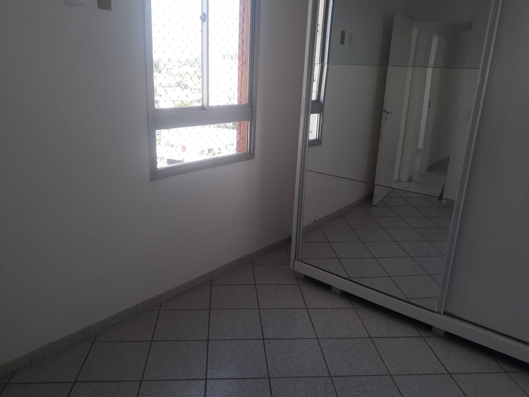 Apartamento para alugar com 3 quartos, 80m² - Foto 19