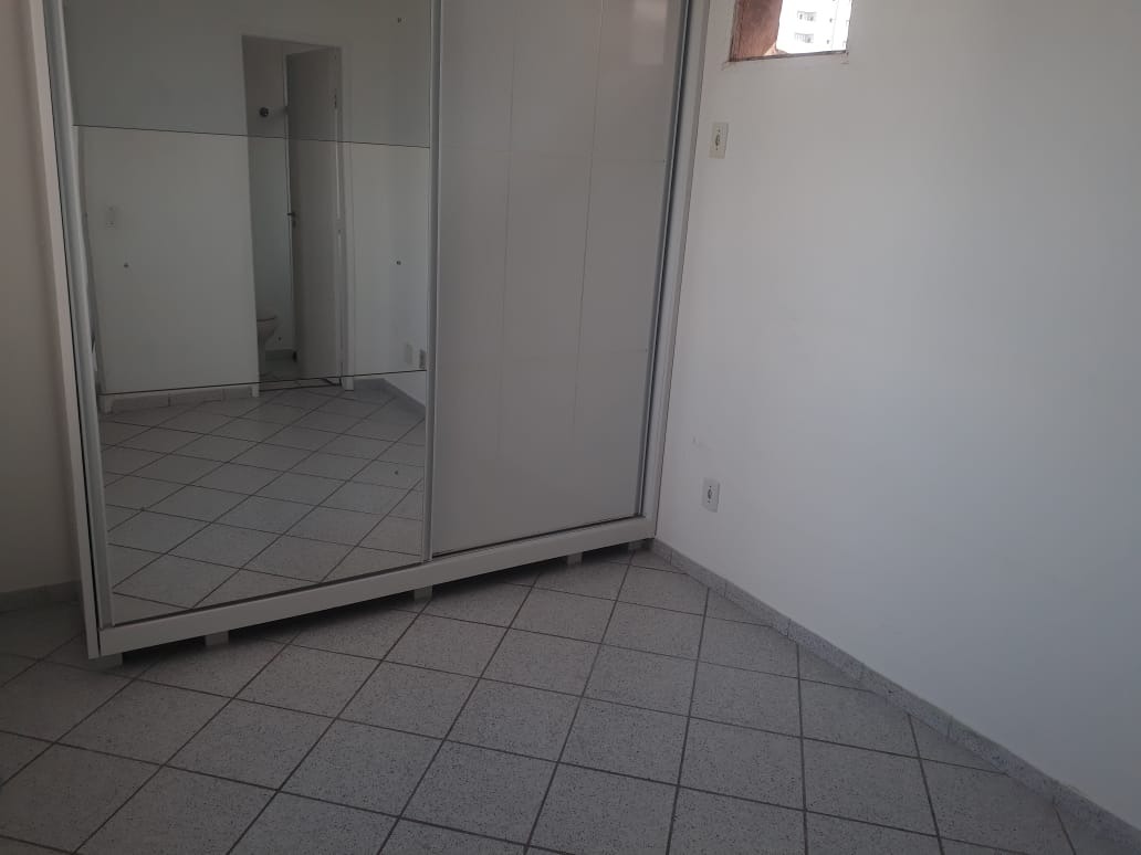 Apartamento para alugar com 3 quartos, 80m² - Foto 21