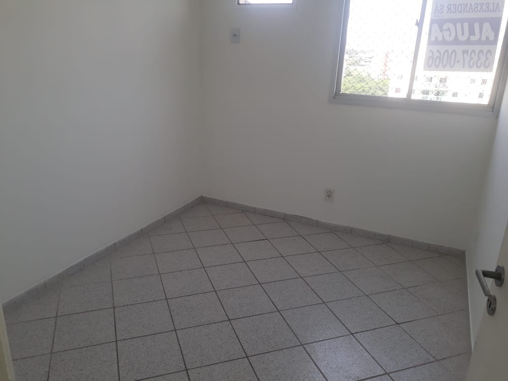 Apartamento para alugar com 3 quartos, 80m² - Foto 13