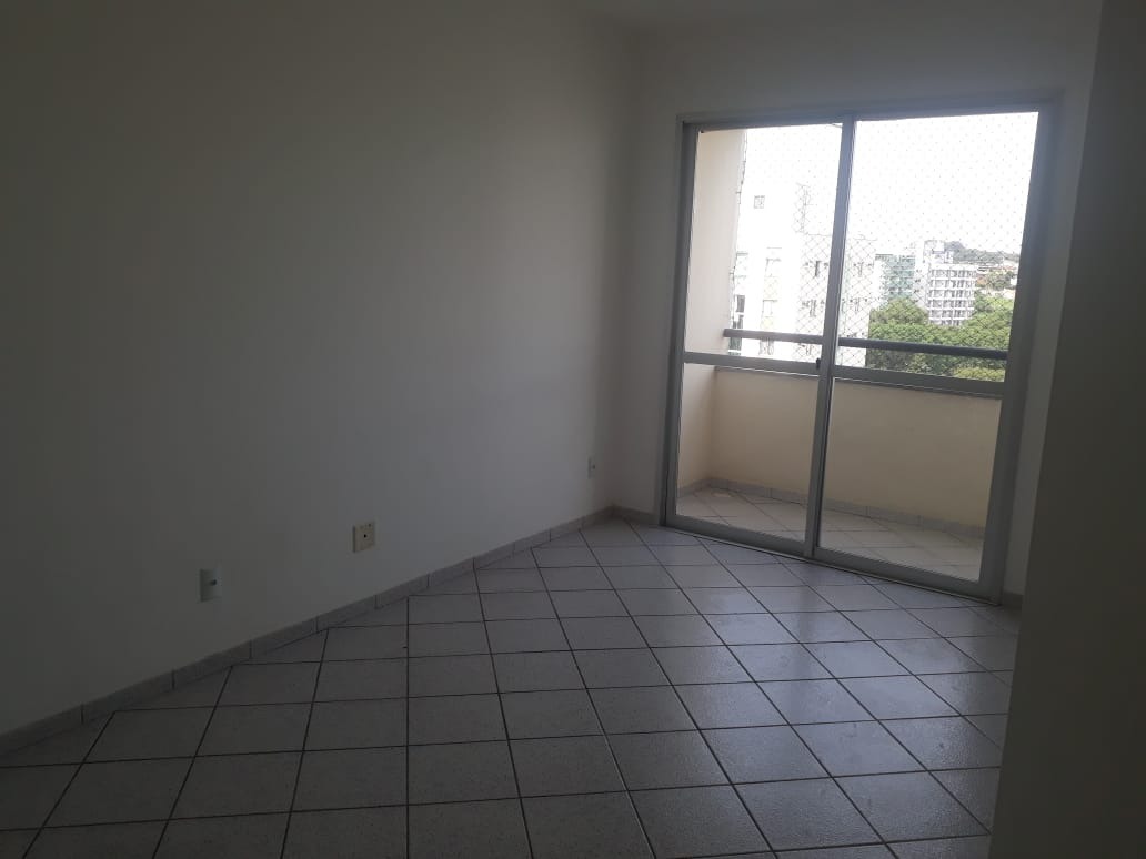 Apartamento para alugar com 3 quartos, 80m² - Foto 8