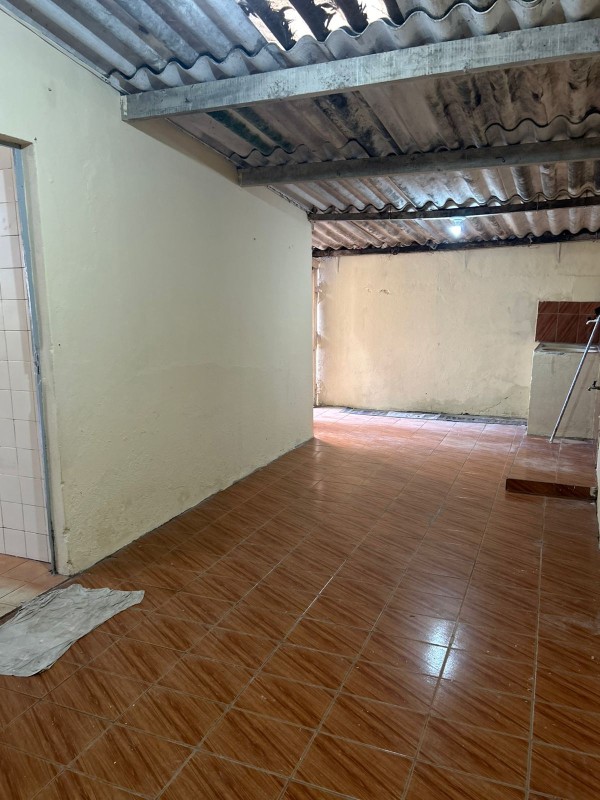 Casa para alugar com 3 quartos, 100m² - Foto 9