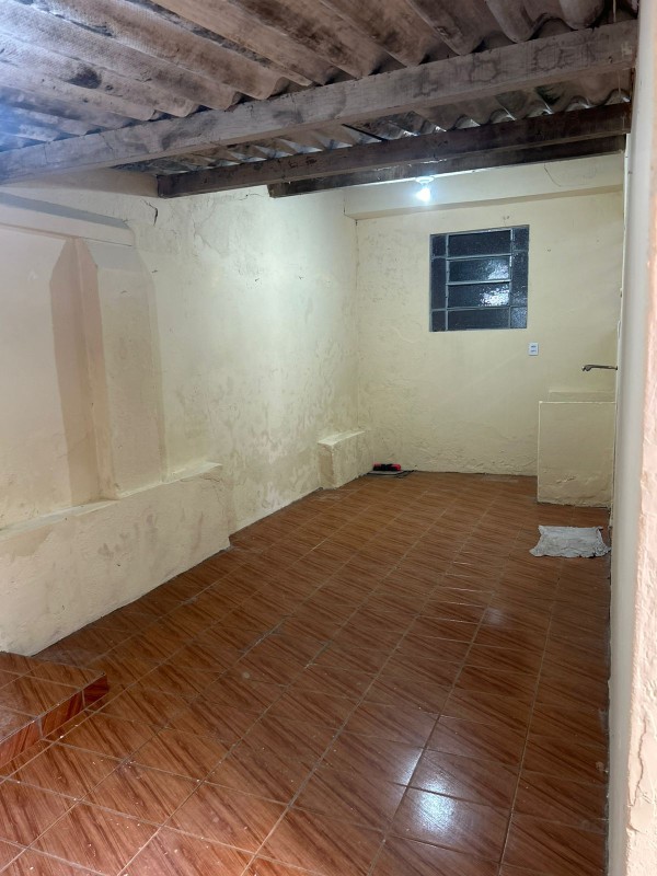 Casa para alugar com 3 quartos, 100m² - Foto 11