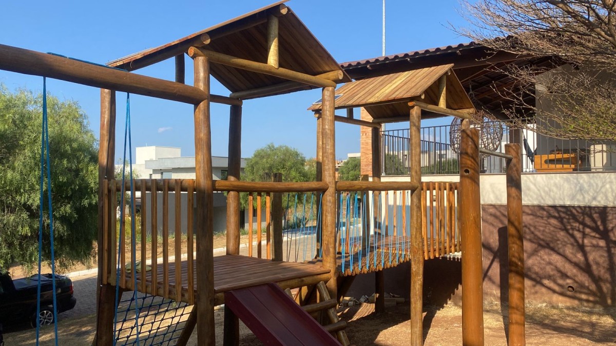 Casa à venda com 3 quartos, 185m² - Foto 9