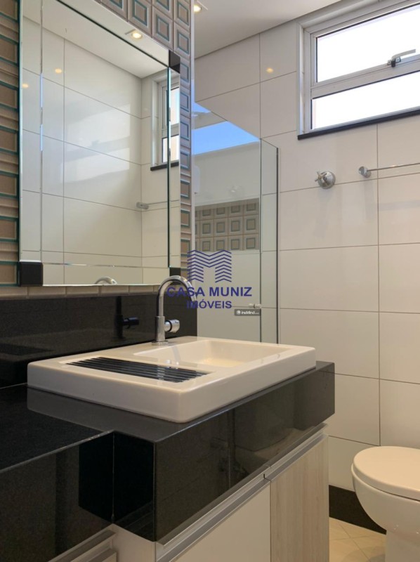 Apartamento para alugar com 2 quartos, 70m² - Foto 8