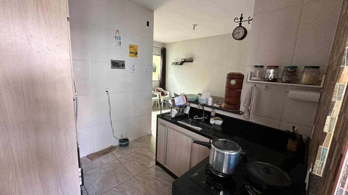 Casa à venda com 2 quartos, 150m² - Foto 11