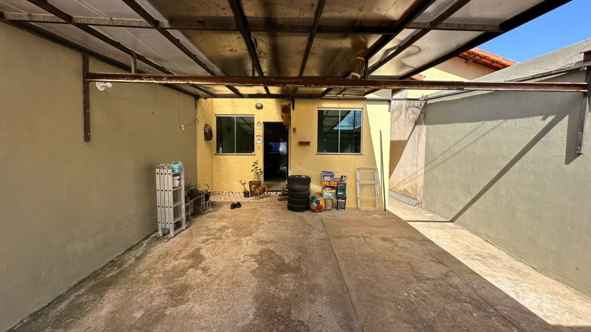 Casa à venda com 2 quartos, 150m² - Foto 20