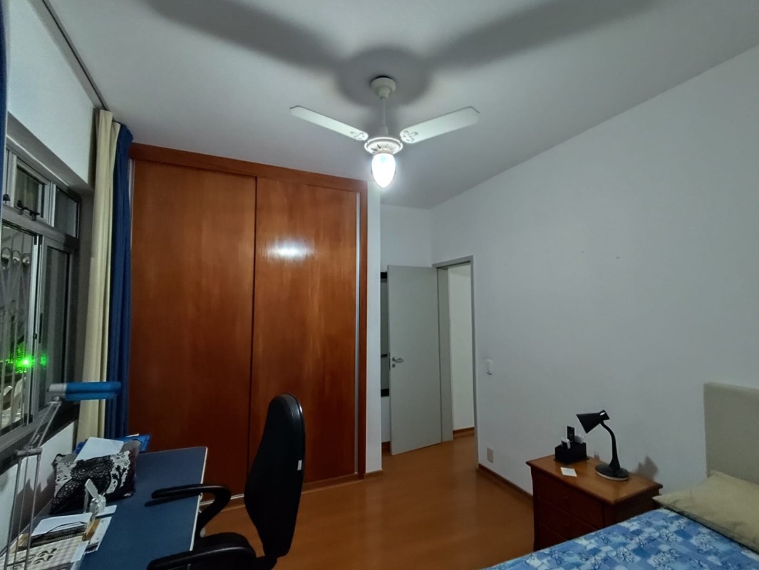 Apartamento para alugar com 4 quartos, 200m² - Foto 22