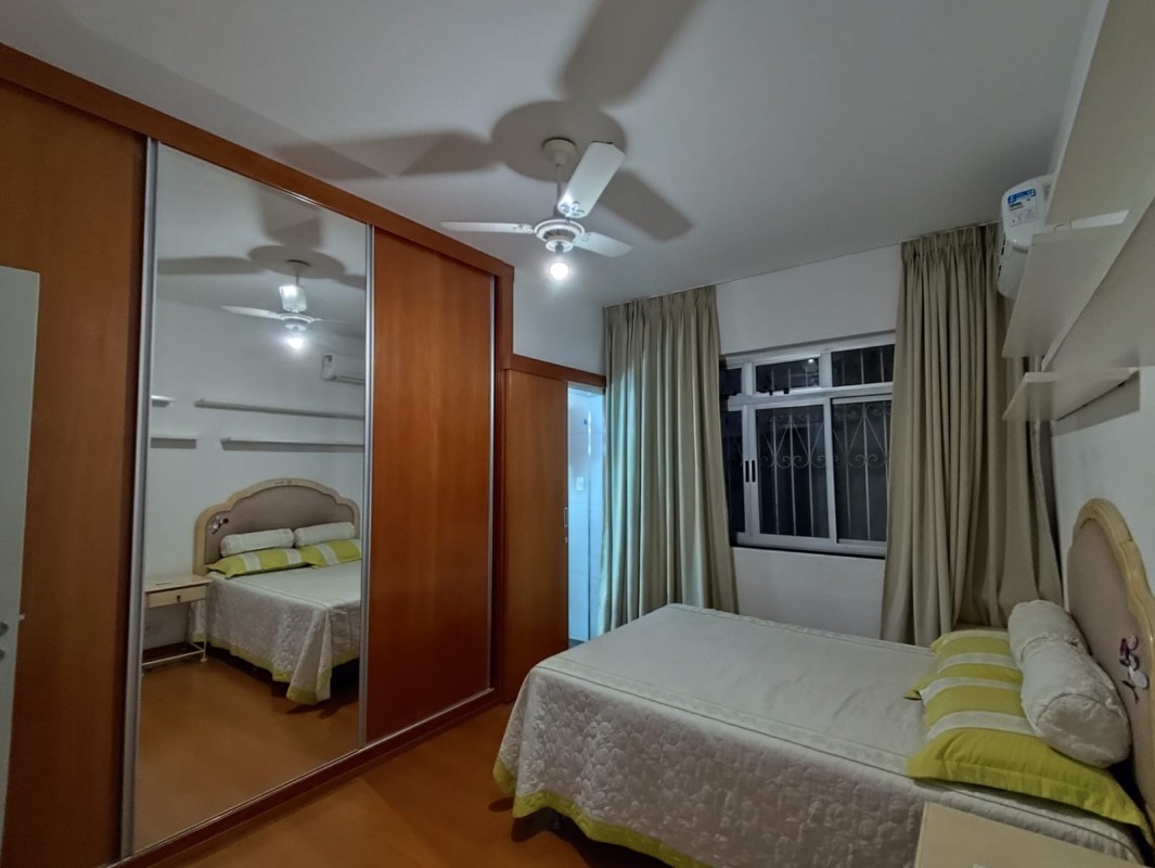 Apartamento para alugar com 4 quartos, 200m² - Foto 17
