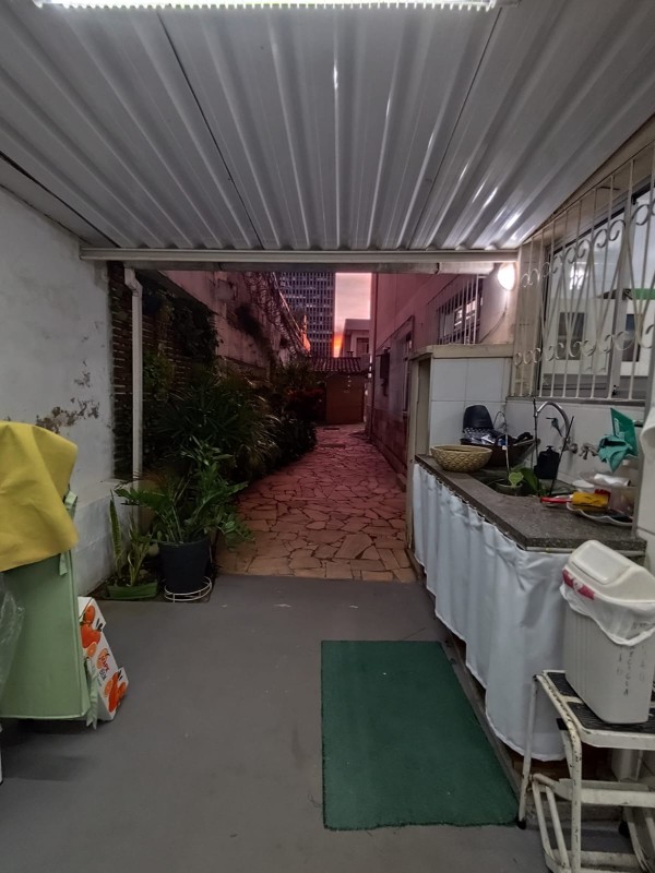 Apartamento para alugar com 4 quartos, 200m² - Foto 10