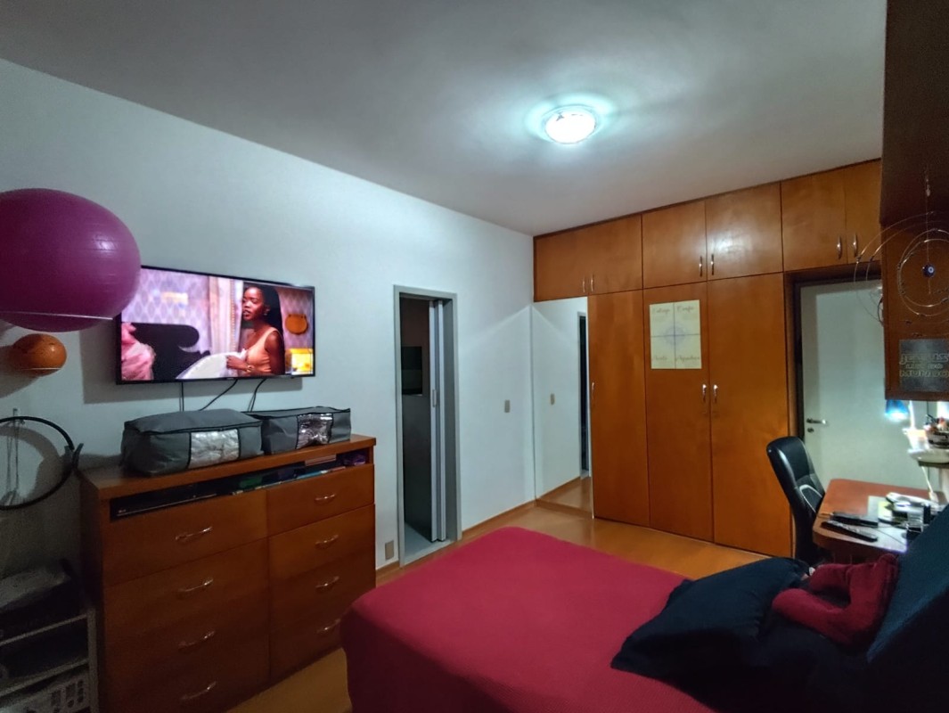 Apartamento para alugar com 4 quartos, 200m² - Foto 25