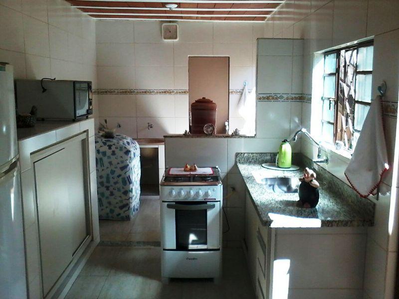 Casa à venda com 2 quartos, 120m² - Foto 12