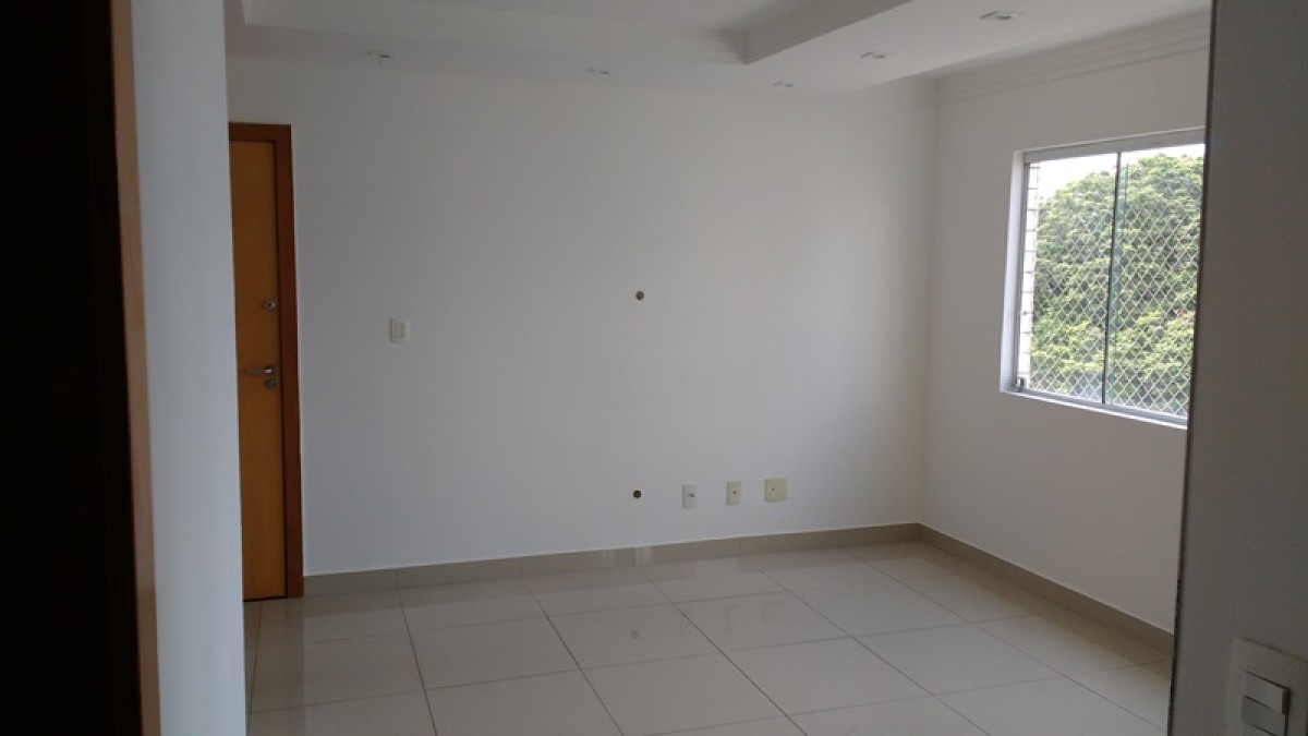 Apartamento para alugar com 3 quartos, 90m² - Foto 2