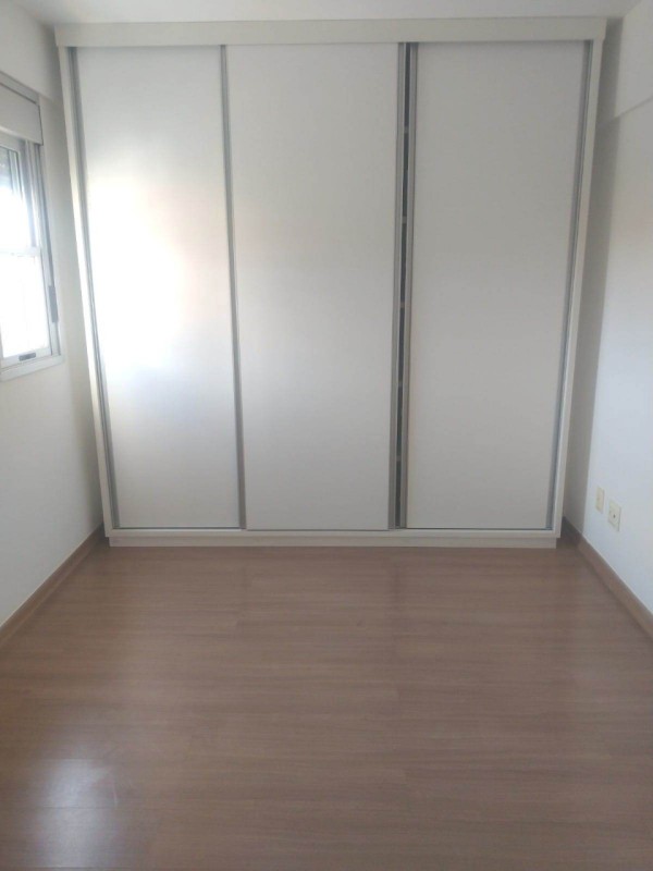 Apartamento para alugar com 3 quartos, 82m² - Foto 5