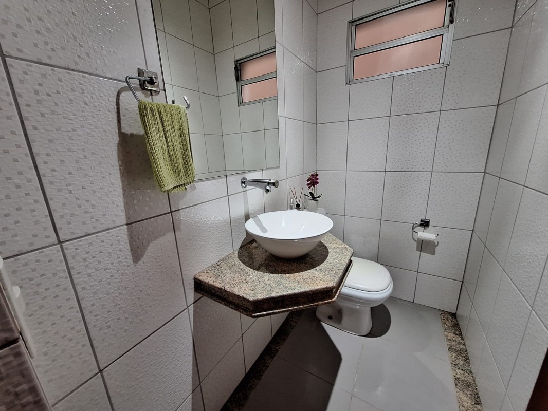 Casa à venda com 5 quartos, 350m² - Foto 14