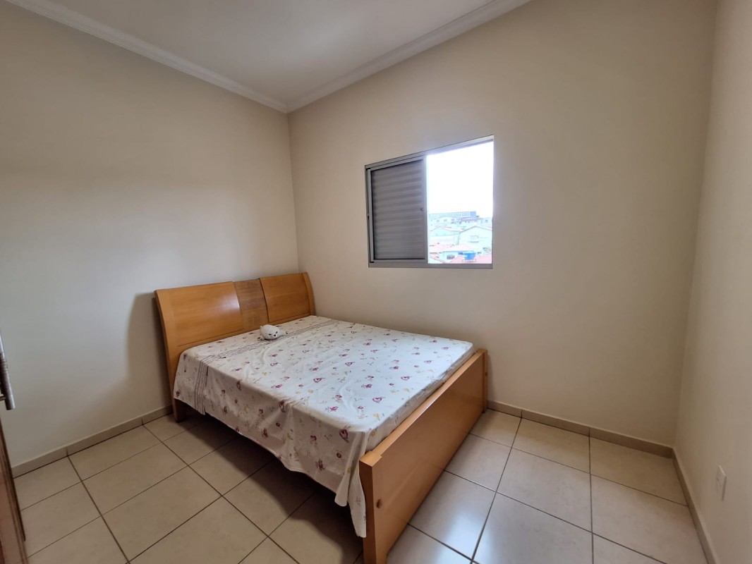 Casa à venda com 5 quartos, 350m² - Foto 8