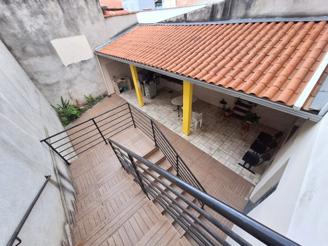 Casa à venda com 5 quartos, 350m² - Foto 23